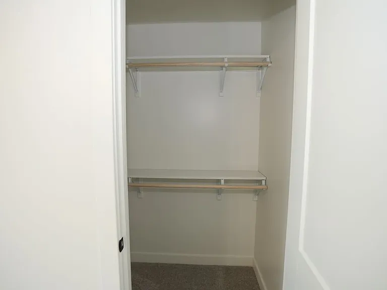 4605 Chambers Bay Dr — Photo 30