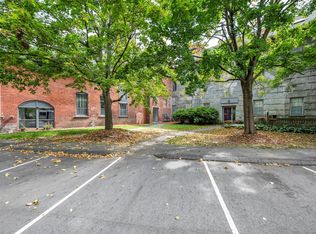 16 Vernon Ave APT 5, Vernon, CT 06066