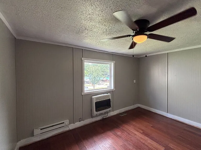 1409 Laboratory Rd — Photo 5