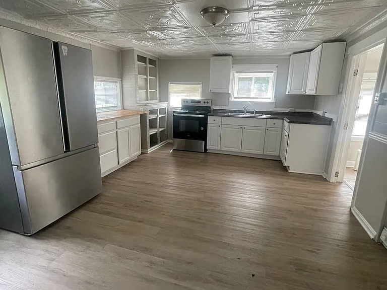 21328 Mount Lena Rd — Photo 10