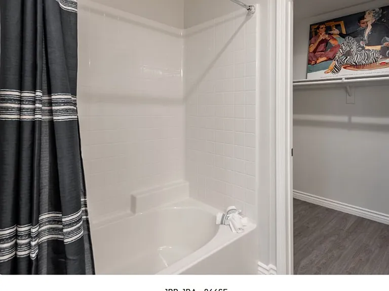 Centerpointe at Market Apartments - 3145 Market Street Riverside CA 92501 — Photo 5