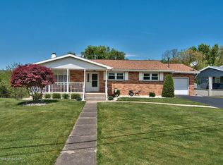 763 River Rd, Hanover Township, PA 18706
