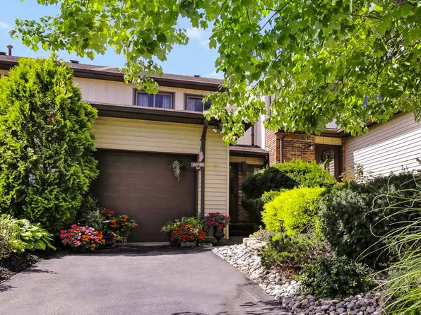 59 Canterberry Cir, Flemington, NJ 08822