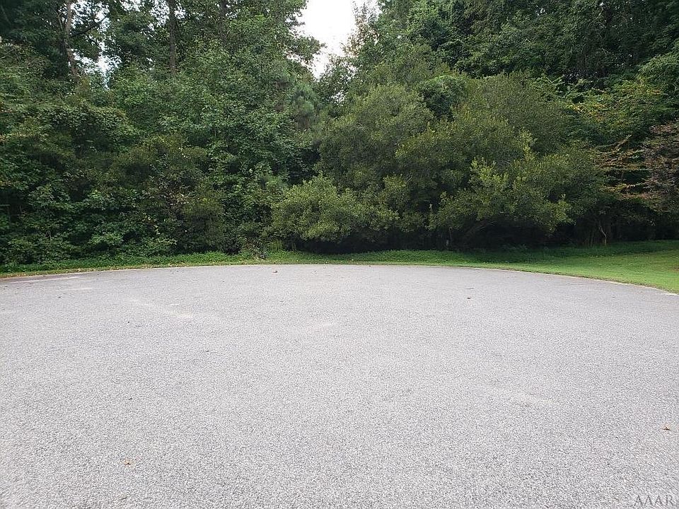 1st image of 906 Enfield Ct