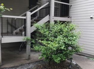 10377 SW Trapper Ter, Beaverton, OR 97008