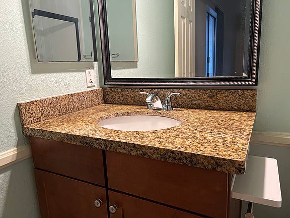 3rd image of 13323 Rancho Penasquitos Blvd Unit D205