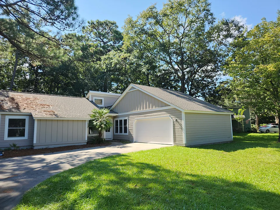 1124 Shady Grove Ln