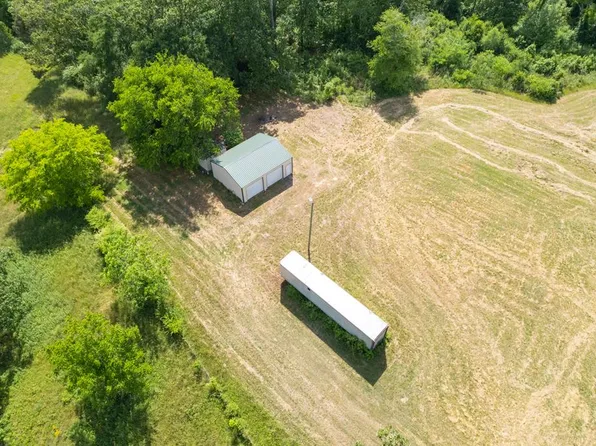 451 Lindsay Spgs, Resaca, GA 30735