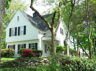 39 Mangrove Rd, Yonkers, NY 10701