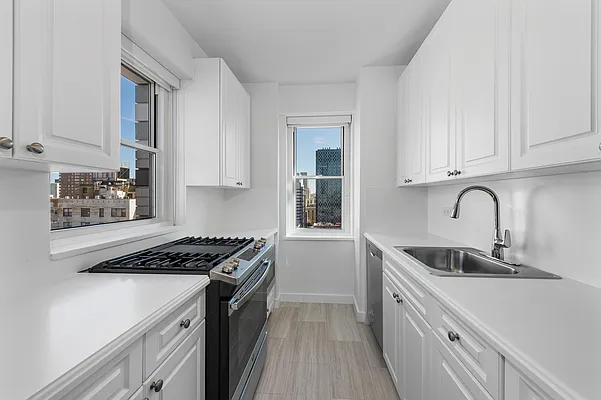 Rented by Rudin Management Company, Inc. | media 14