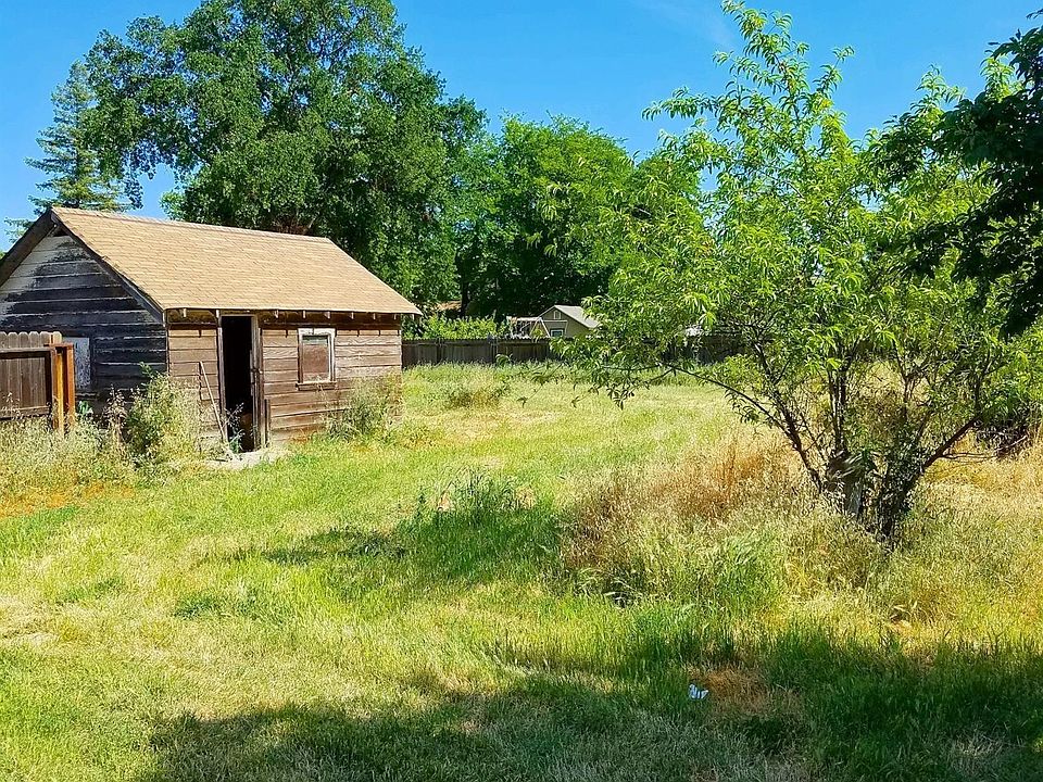 1st image of 0 Elliot St