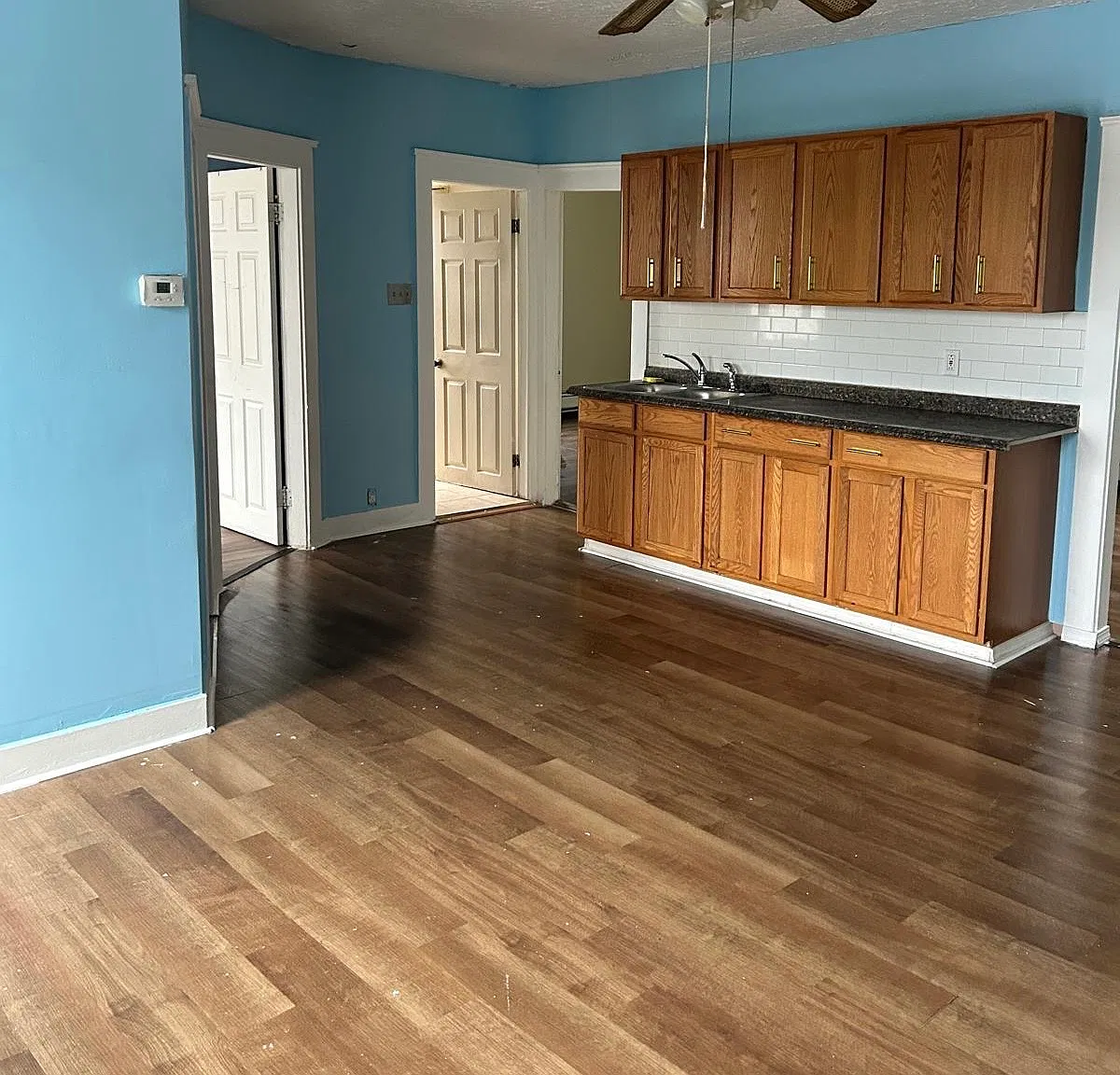 39 Sweet Ave — Photo 2