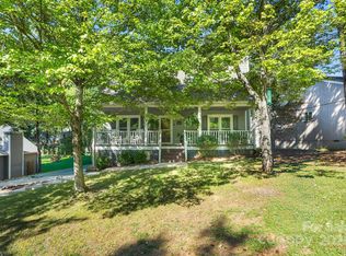 16046 Pago Pago Dr, Fort Mill, SC 29708