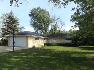 303 E Waverly Rd, Arlington Heights, IL 60004