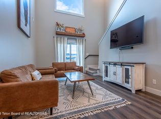 51 Creekside Ln, Swan Valley, ID 83449