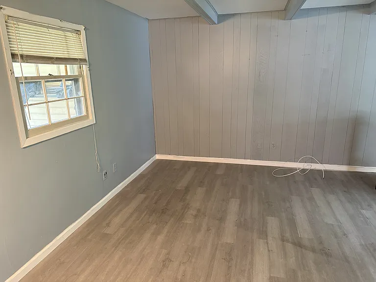 19 Edge Ln — Photo 8