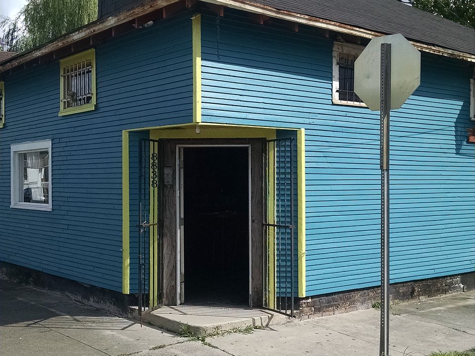1st image of 8838 Willow St