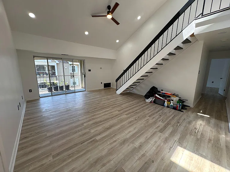 72304 Delaire Landing Rd #304 — Photo 13