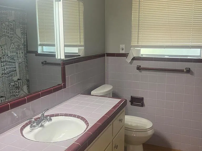 100A Hilltop Dr — Photo 10