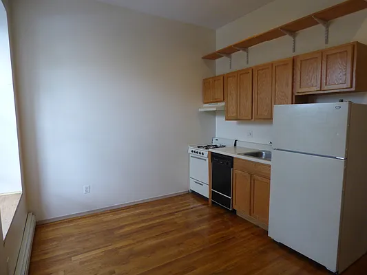 Rented by Joanne Gay Realty Inc | media 21