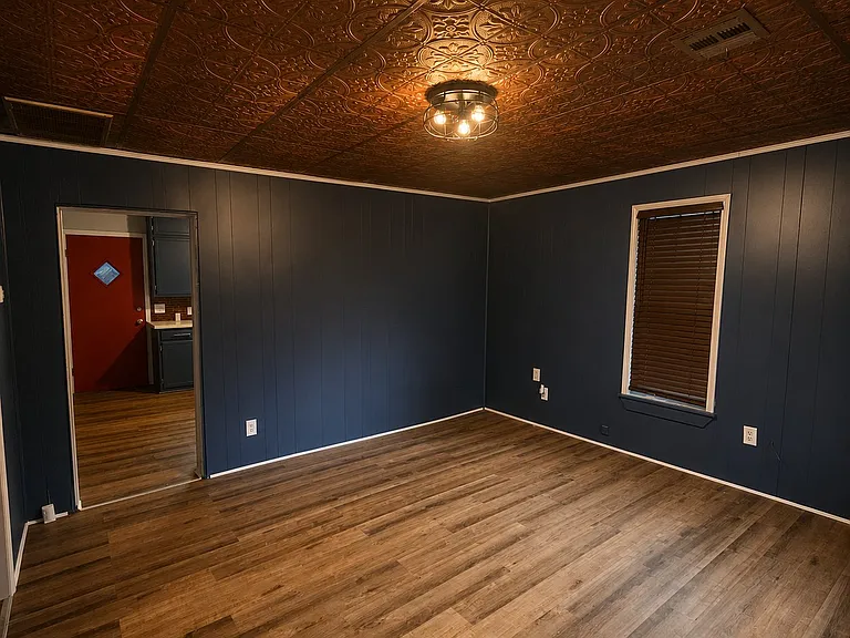415 S 5th St — Photo 5