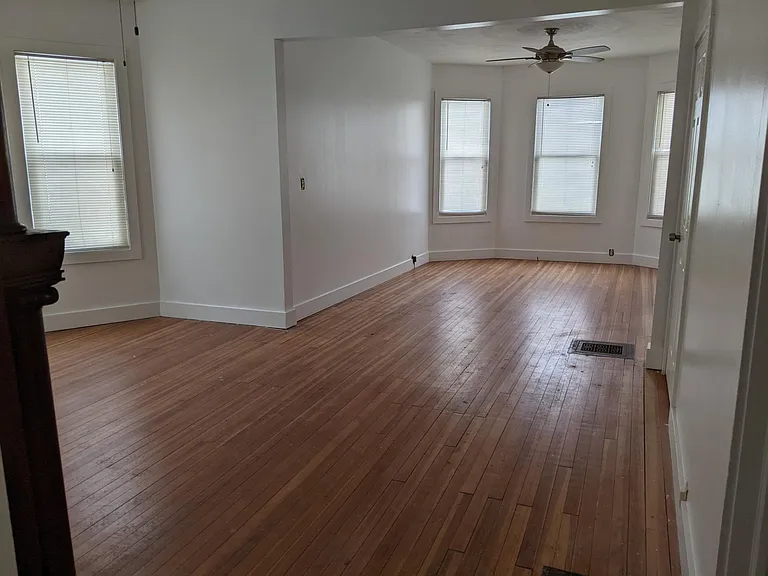 236 Lincoln Ave #1 — Photo 8