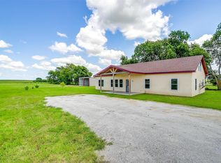 262 Hill County Rd #1413-E, Grandview, TX 76050