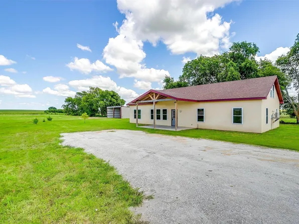 262 Hill County Rd #1413-E, Grandview, TX 76050