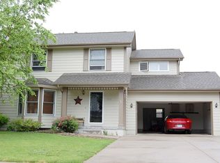 910 NW Cedarwood Dr, Ankeny, IA 50023