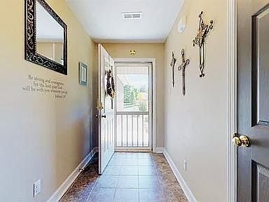 4th image of 2931 Dragonfly Way