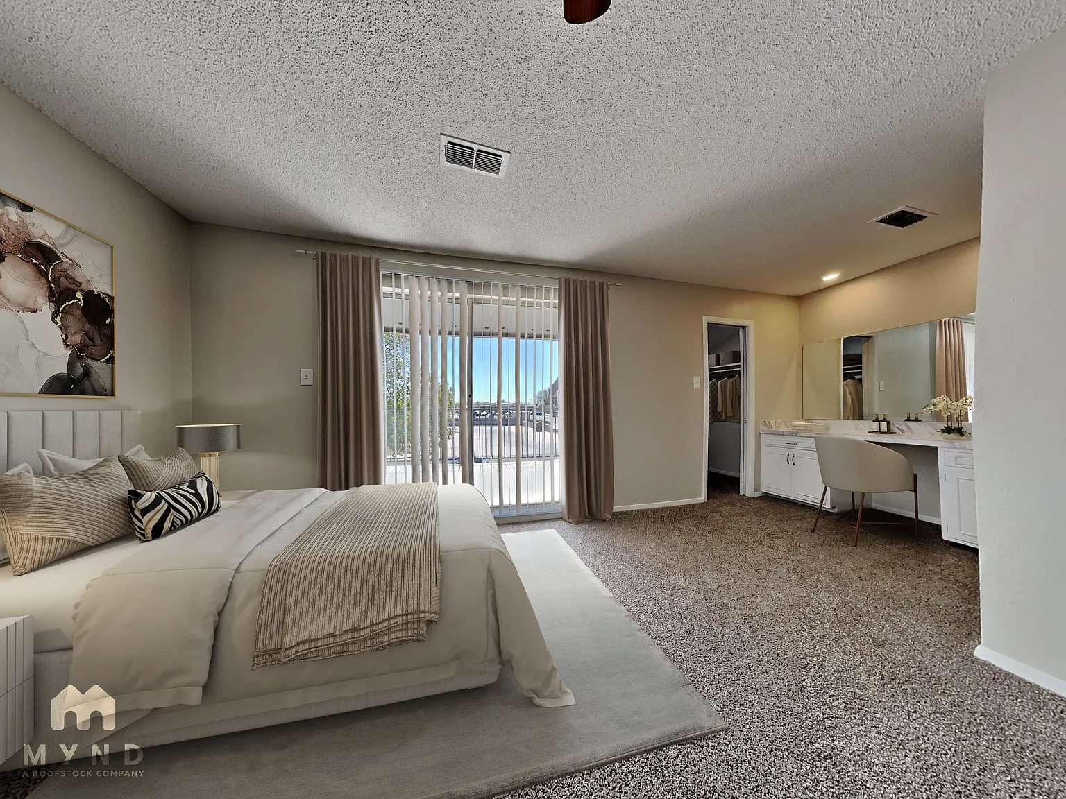 3 bed, 2.5 bath, 1818 sqft, $1,499 — Photo 3