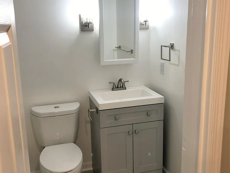 2841 N Front St #6 — Photo 25