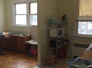 104 Widener St, Philadelphia, PA 19120