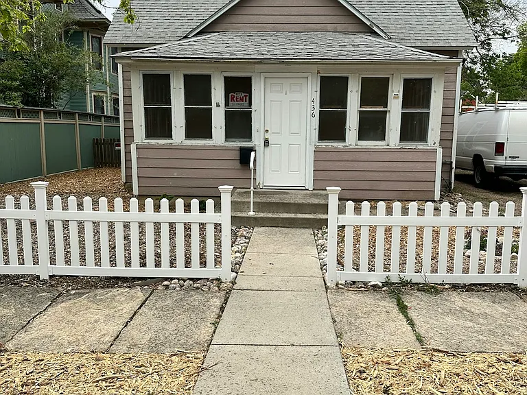 Front Curb-Side Entry