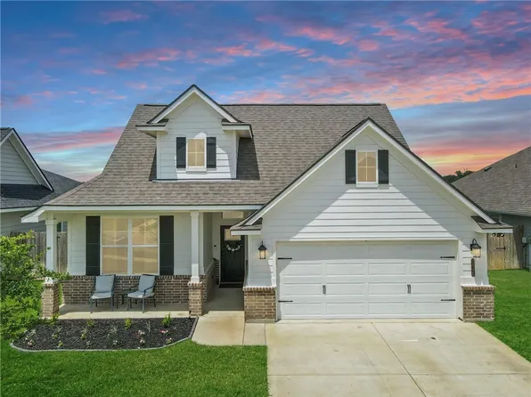 3448 Pointe Du Hoc Dr, Bryan, TX 77808