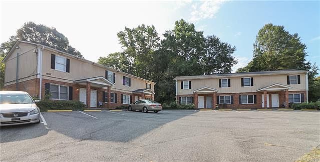 2nd image of 803 E Davidson Ave