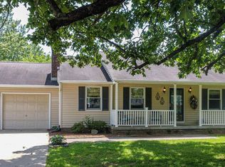 1365 Higgins Ln, Paducah, KY 42003