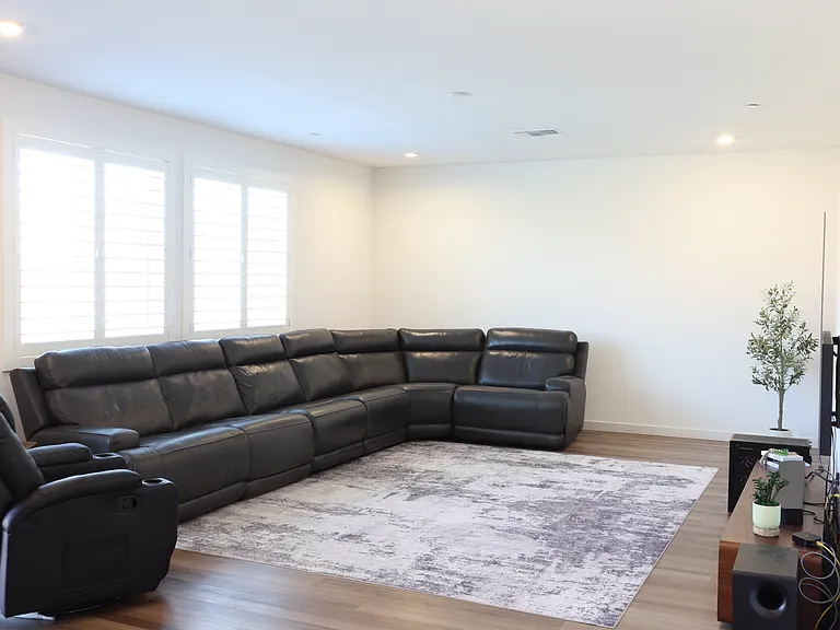 1068 Osprey Dr — Photo 10
