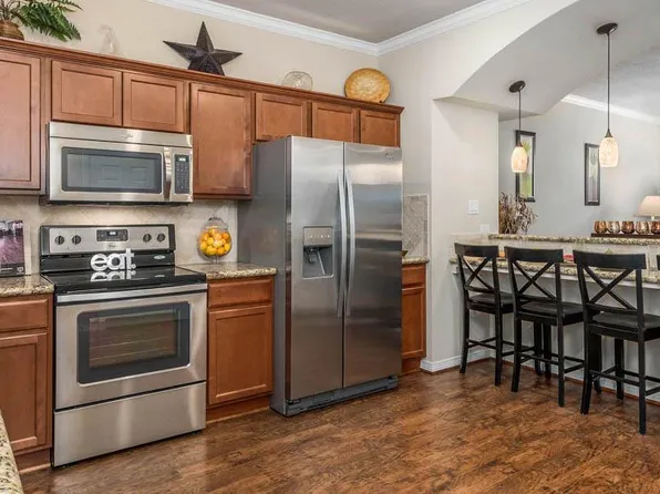 1198 Jones Butler Rd, College Station, TX