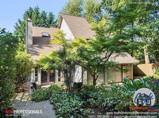 4525 SW Vacuna St, Portland, OR 97219