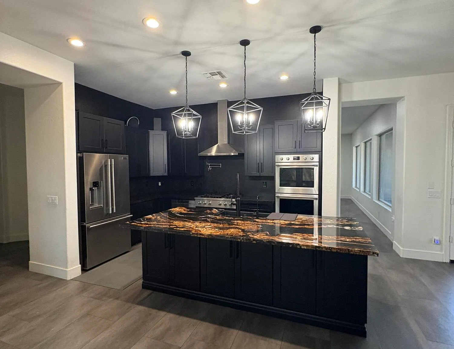 4 bed, 3.5 bath, 3444 sqft, $3,500 — Photo 4