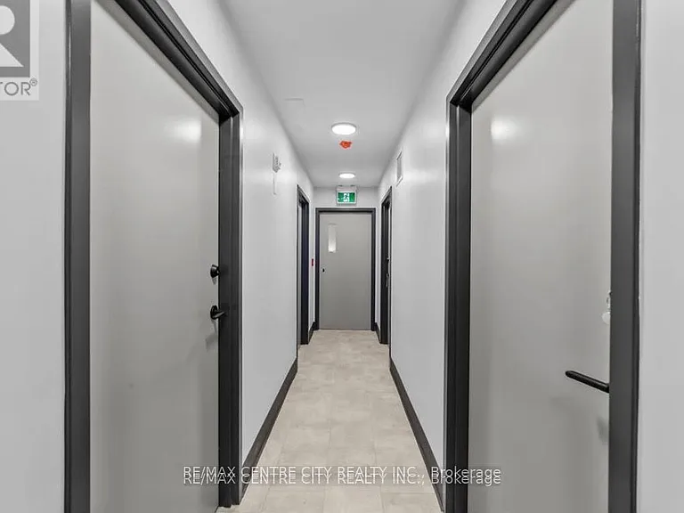 400 Scenic Dr #2 — Photo 3