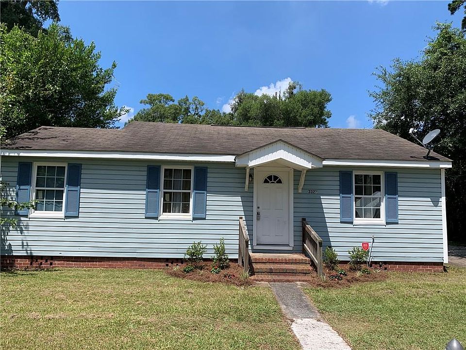 1st image of 3327 Treville Ave