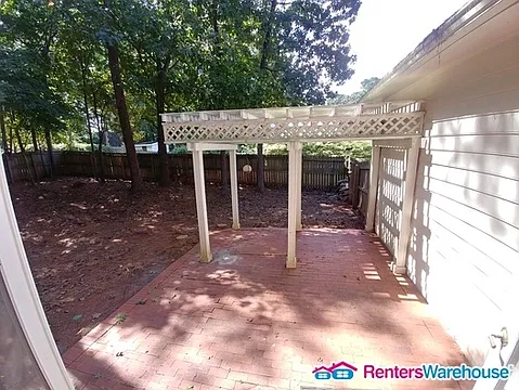 891 Providence Dr — Photo 11