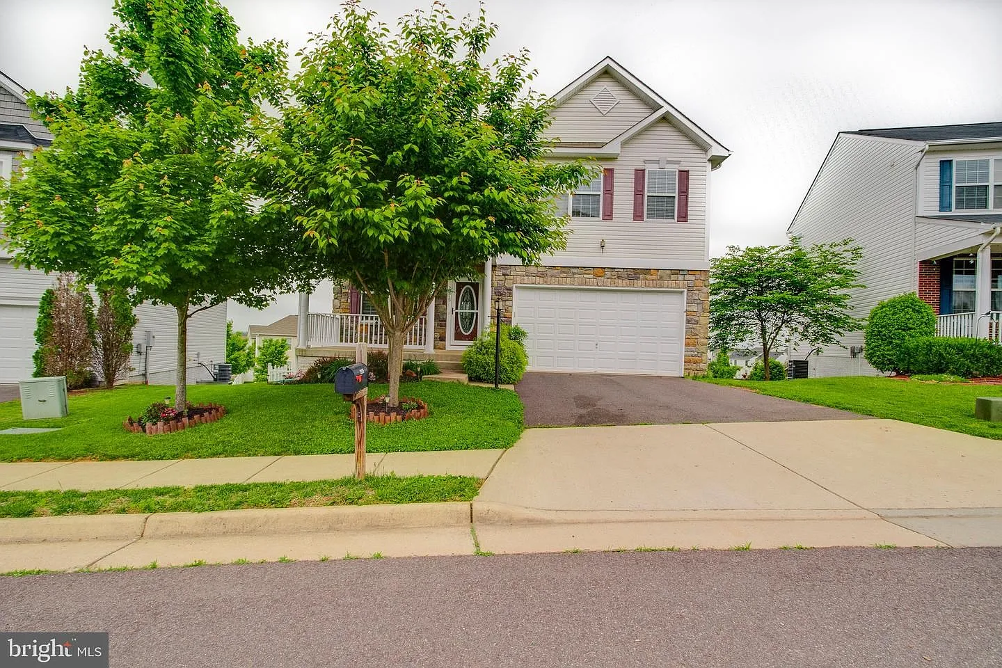 2075 Cranberry Ln photo 1