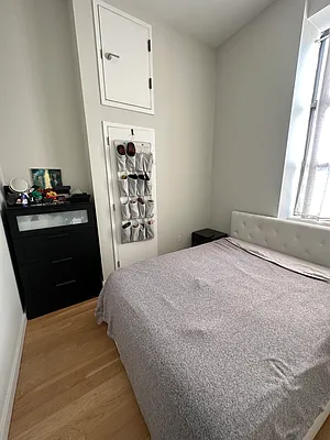 Rented by Nooklyn NYC LLC | media 7