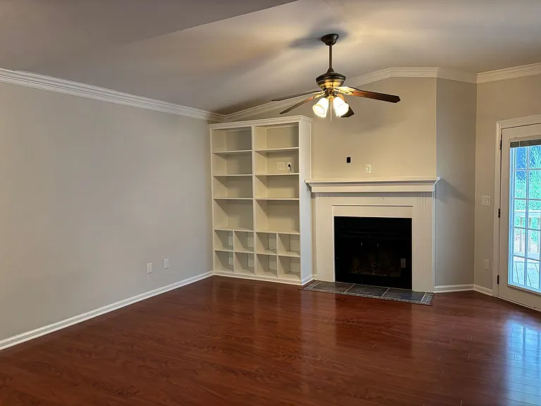 10221 Grand Junction Rd — Photo 4