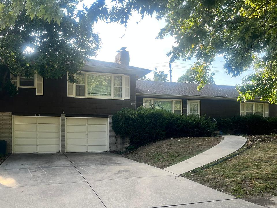 1st image of 8444 Travis Ln