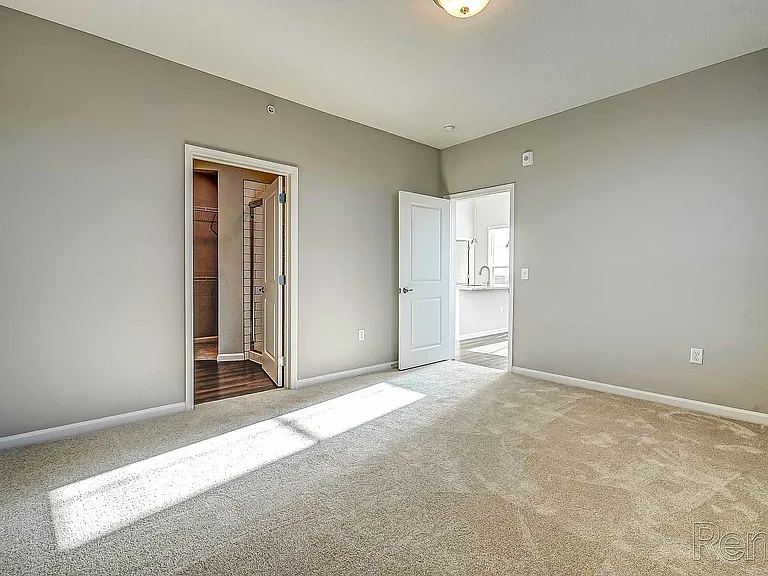 100058887_hdp_kendallpark_flpn2_bed2