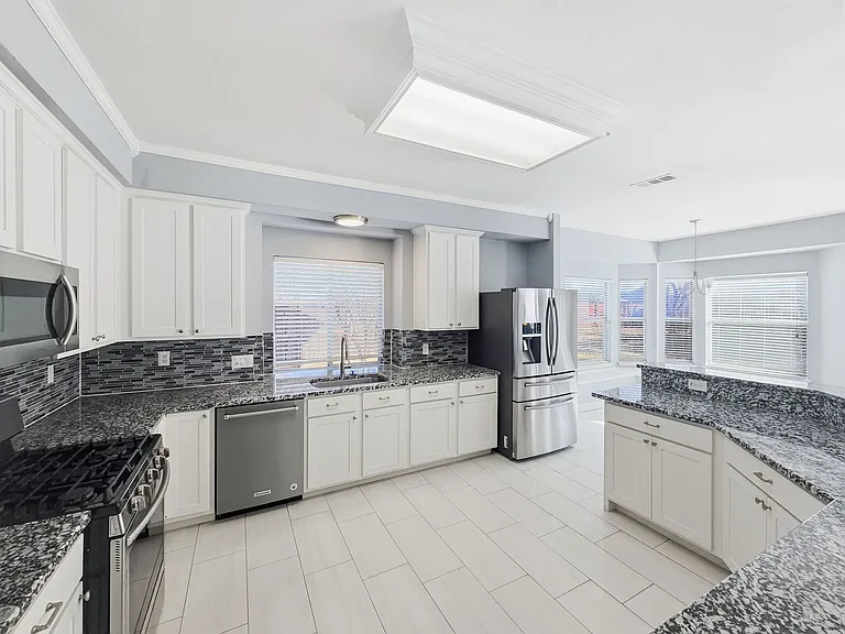 5568 Murton Pl — Photo 6